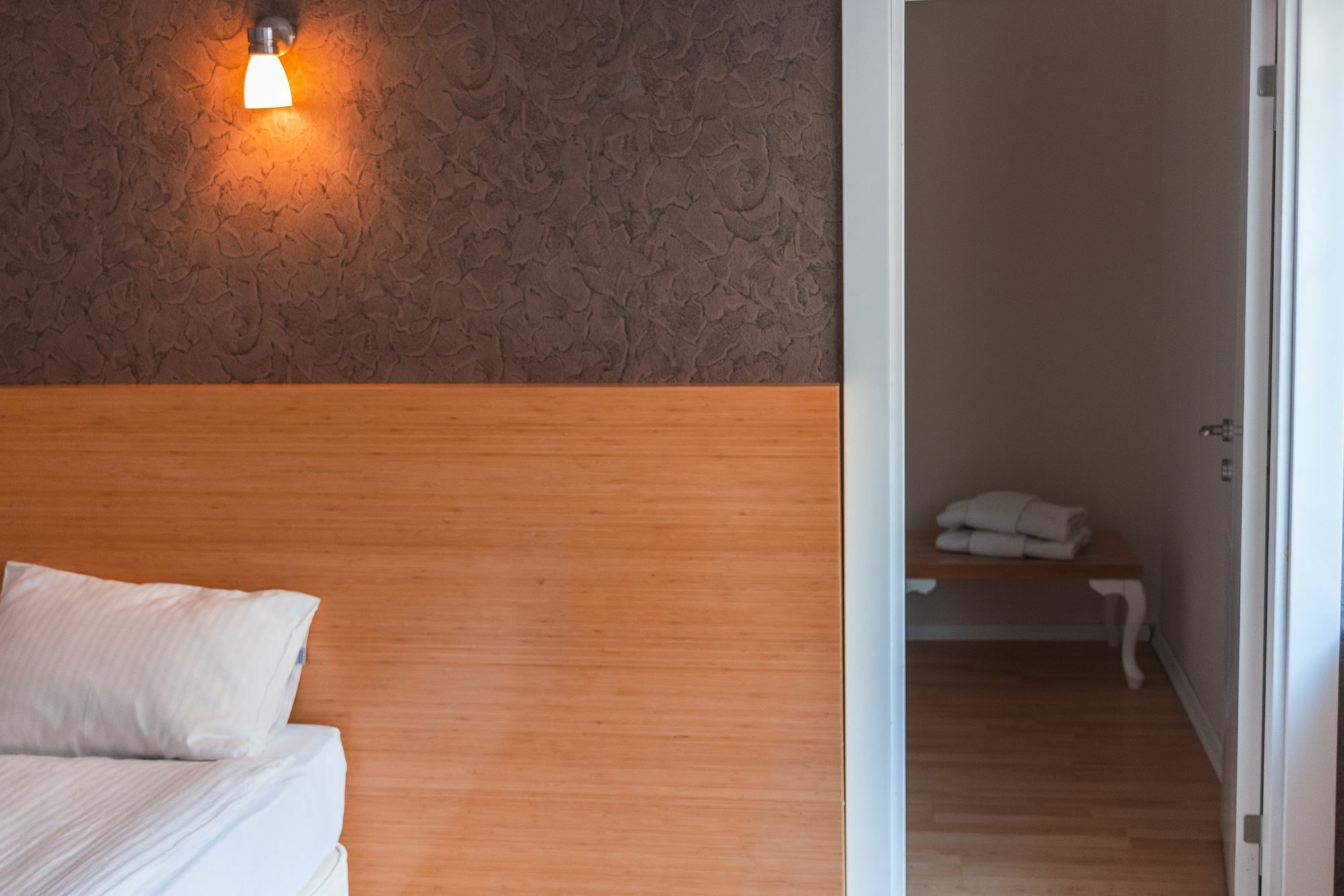 Peracity Hotel
